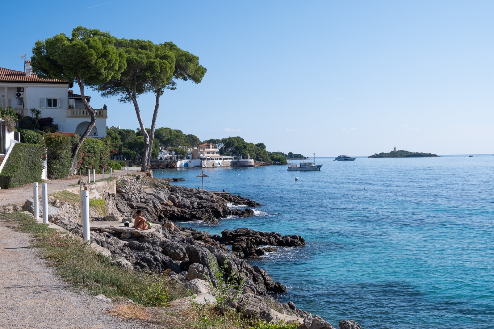 Microclimas Bahía Alcúdia | Orientación y Brisas para tu Villa